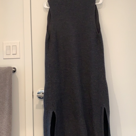 Wilfred Sweater Vest - Picture 2 of 5